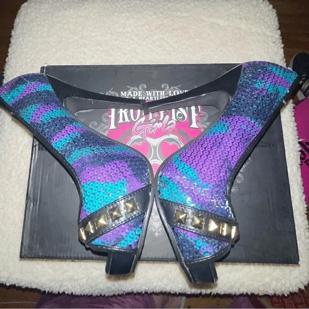 NIB Iron Fist Debracorn Sequin Platform Heels Size 5 - Picture 4 of 9